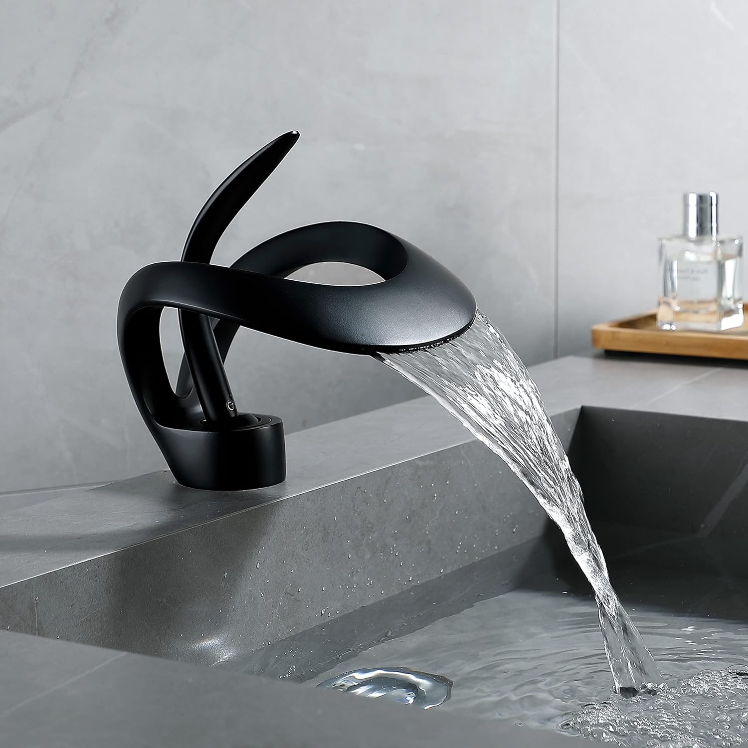 Black luxury bathroom waterfall faucet