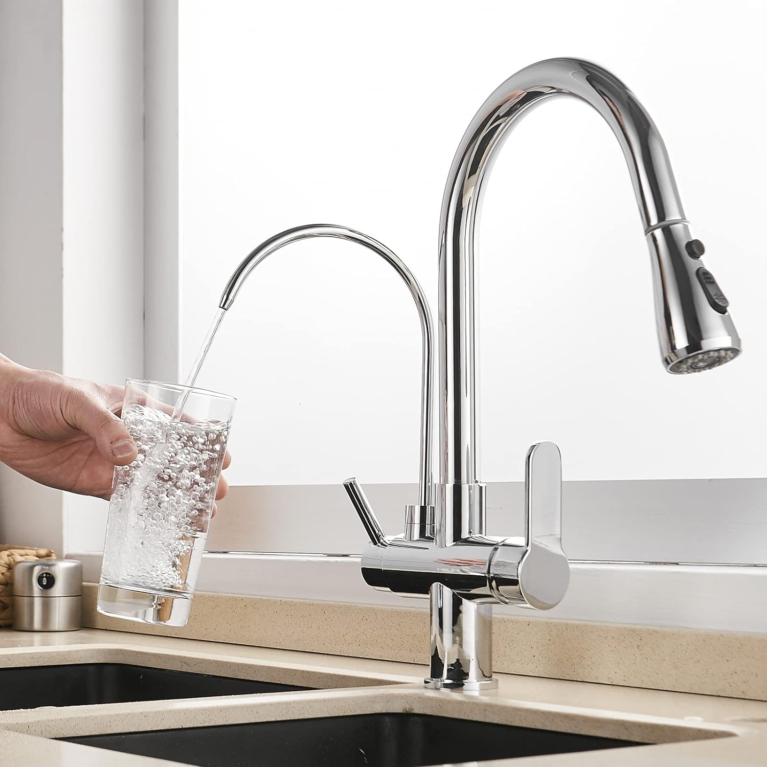 Filling a glass with a filtered water for a 3-ways faucet