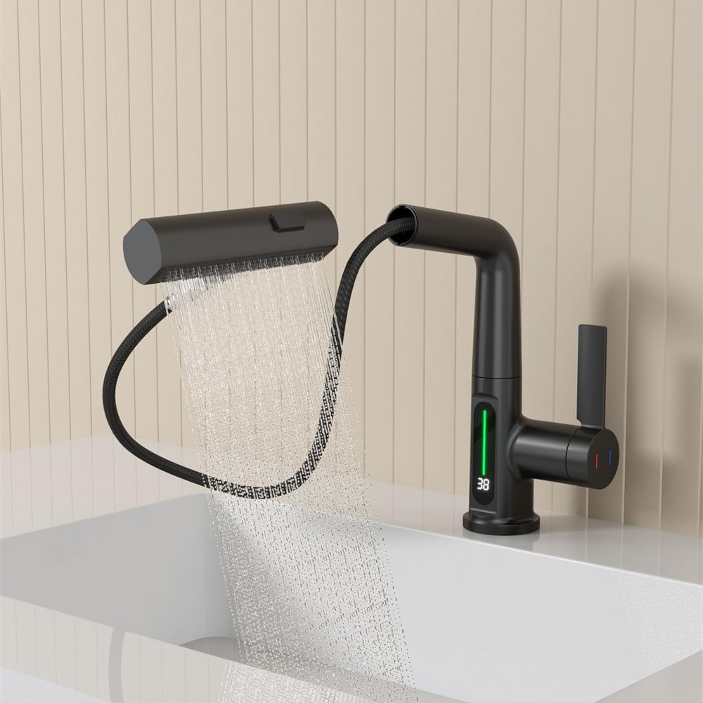 Waterfall pull-out faucet with a screen