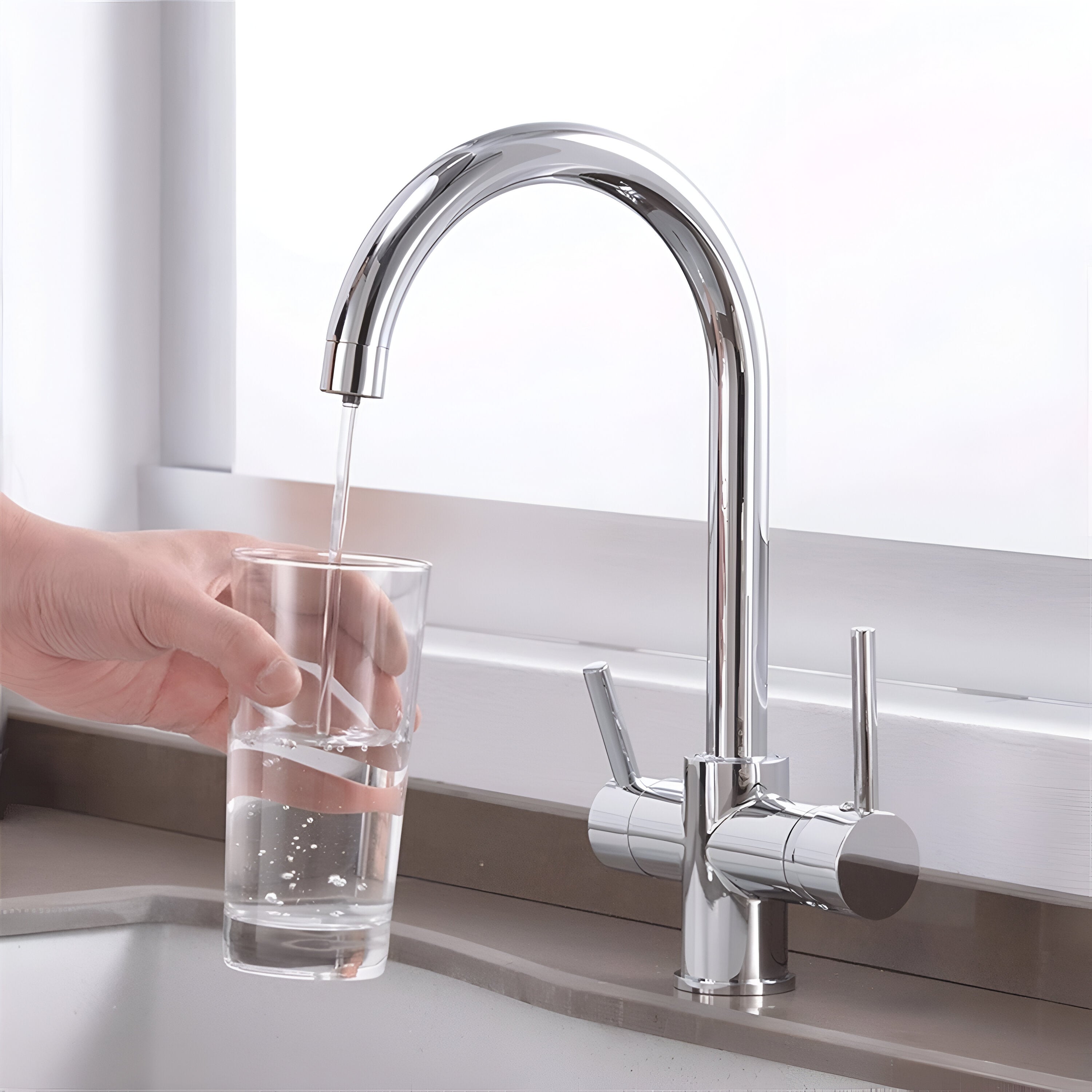 Chrome color kitchen faucet with filtered water dispenser